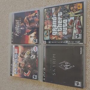 Playstation 3 Games - Bundle of 4 - Mass Effect 2, Skyrim and Others